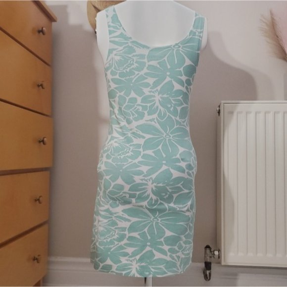 Cotton Tank Dress with Leaf design- M (Fits slightly smaller) - Picture 6 of 8